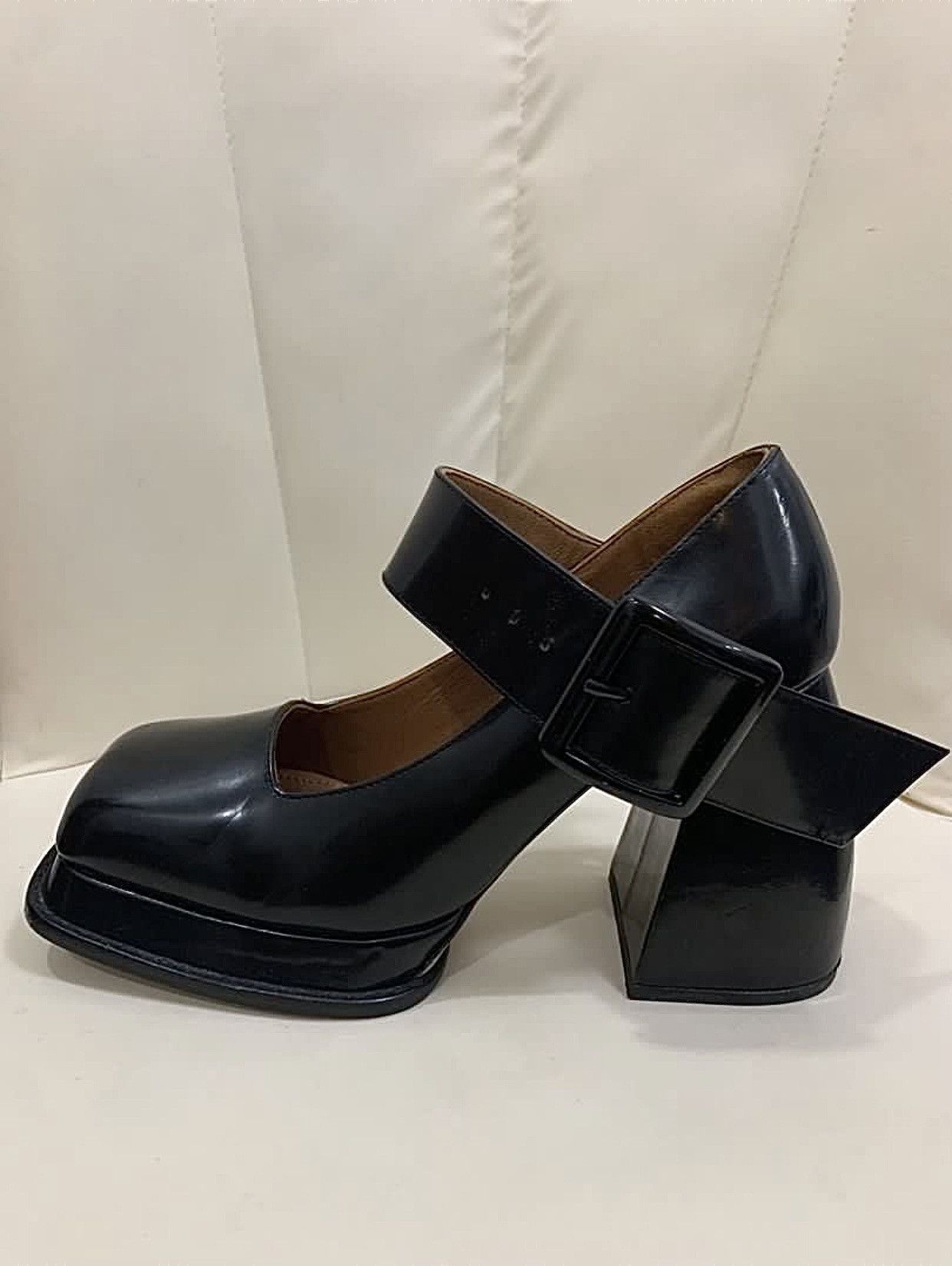 Shushu/Tong SHUSHU/TONG MARY JANE - SQUARE TOE BELTED HEEL Size US 8 / IT 38 - 6 Thumbnail