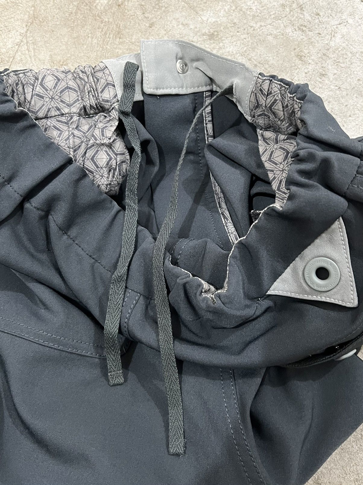 Japanese Brand × White Mountaineering White Mountaineering Twill Crop Pants Size US 30 / EU 46 - 5 Thumbnail