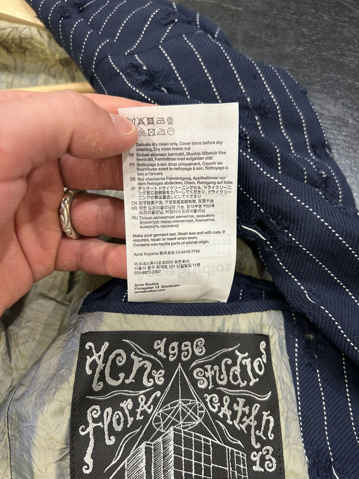 Acne Studios Acne Studios Distressed Blazer Size US XS / EU 42 / 0 - 5 Thumbnail