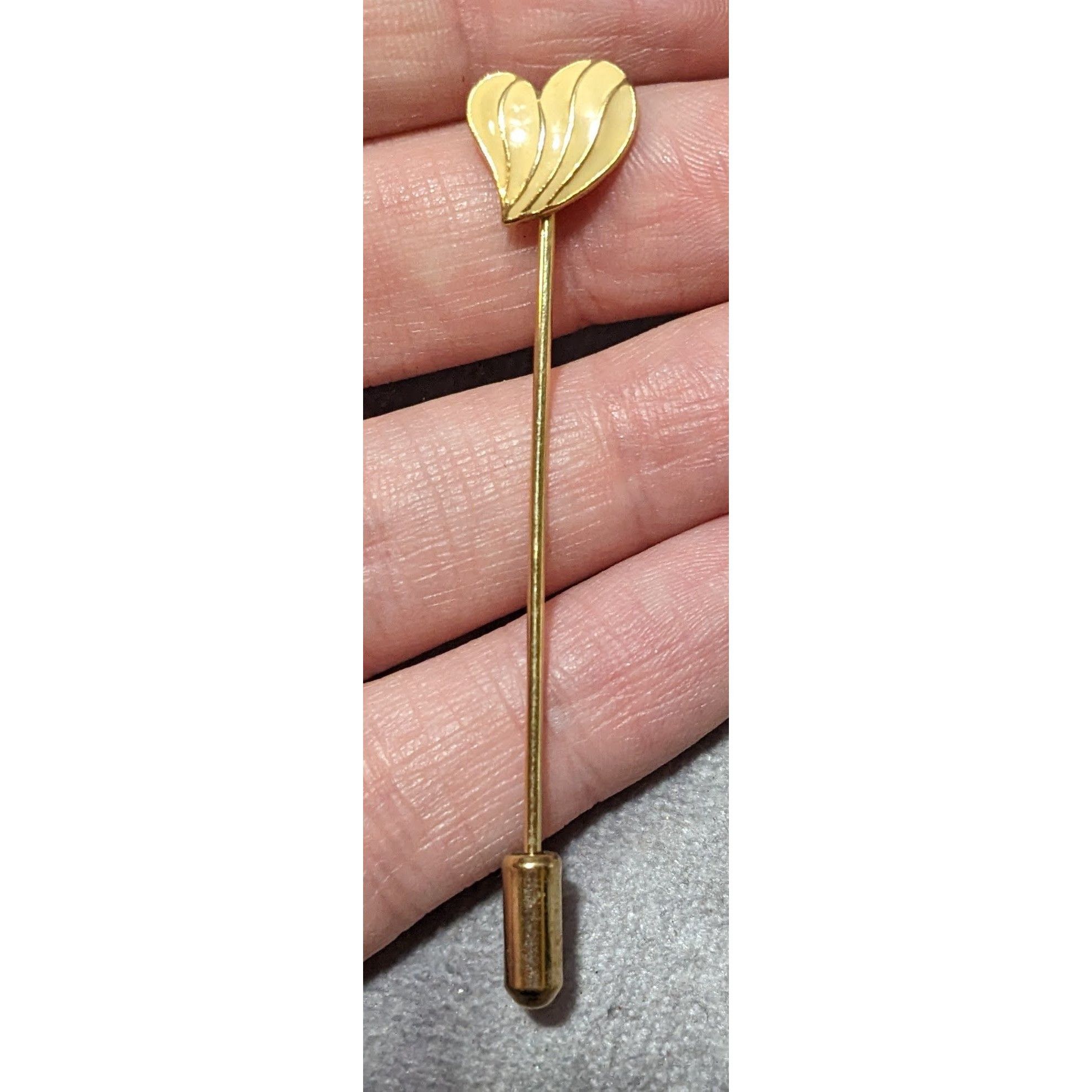 Other Vintage Gold Tone And Cream Enamel Heart Stick Pin Size ONE SIZE - 5 Thumbnail