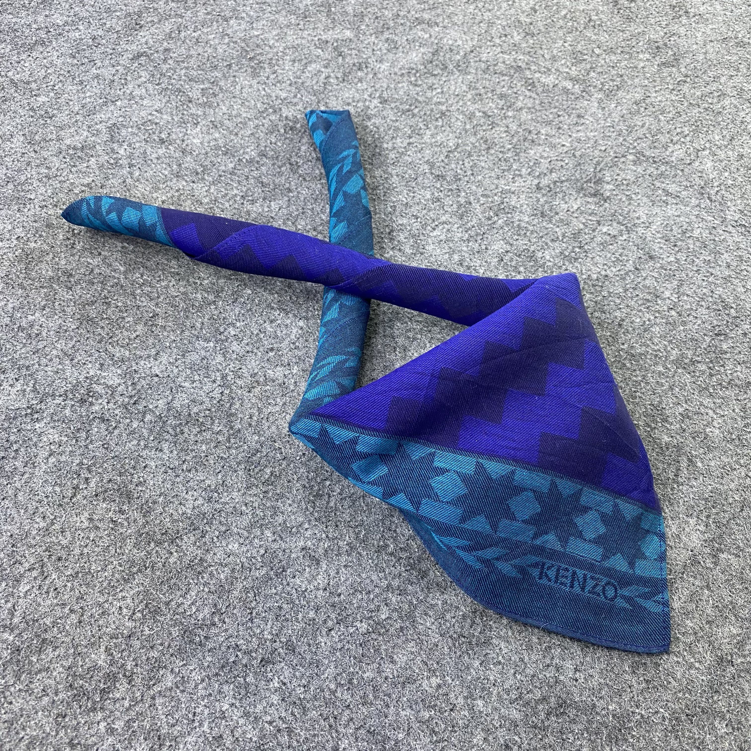 Kenzo Kenzo Handkerchief Neckerchief Bandana-B1617 Size ONE SIZE - 1 Thumbnail