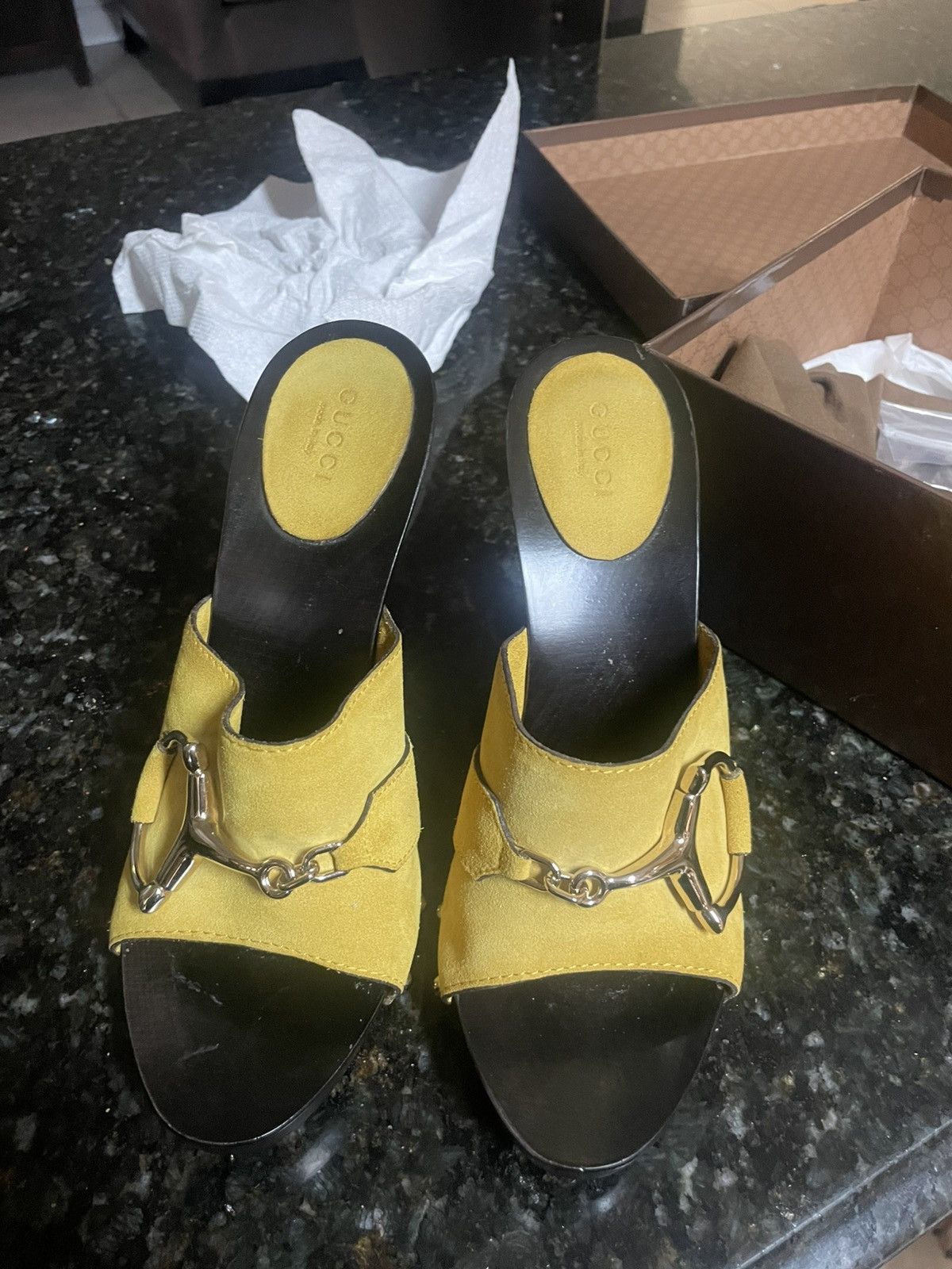 Gucci 2000s gucci heels size 7 1/2 Size US 7.5 / IT 37.5 - 2 Thumbnail