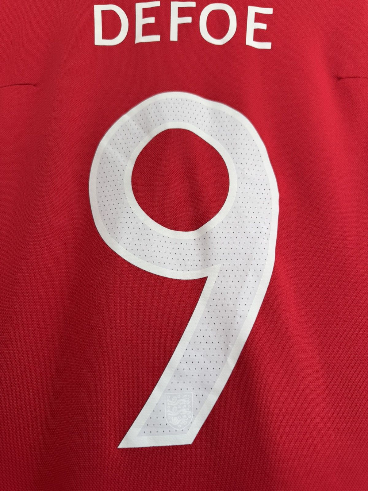Umbro Defoe #9 England 2010 South Africa World Cup Soccer Jersey Size US XL / EU 56 / 4 - 7 Thumbnail
