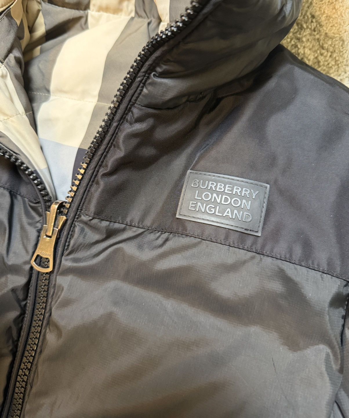 Burberry Burberry Check Reversible Puffer Jacket Size US S / EU 44-46 / 1 - 6 Thumbnail