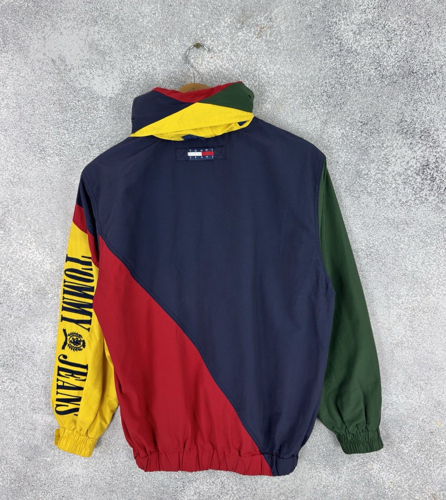 Tommy Hilfiger Tommy Hilfiger Tommy Jeans 90's Color-Blocked Hooded Sailing Size US XS / EU 42 / 0 - 14 Thumbnail