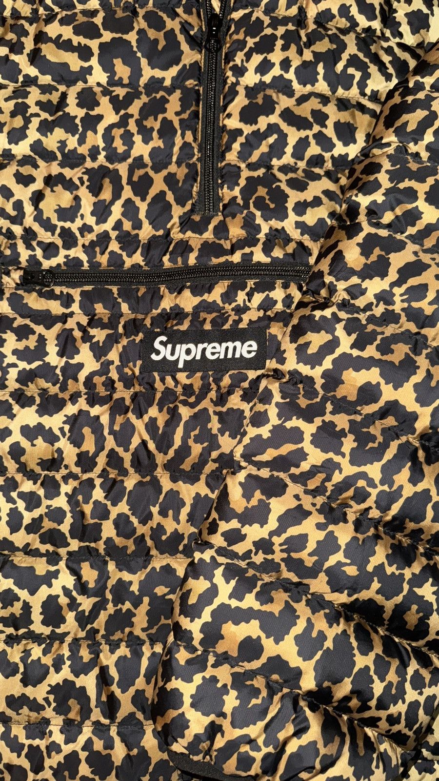 Supreme FW21 Leopard print micro down half zip pullover Size US L / EU 52-54 / 3 - 6 Thumbnail