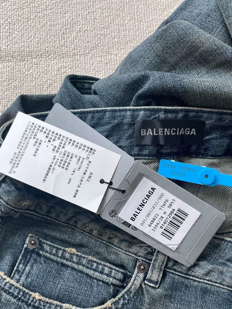 Balenciaga Balenciaga Water Ripple Slim Straight Denim Long Pants Size US 28 / EU 44 - 4 Thumbnail