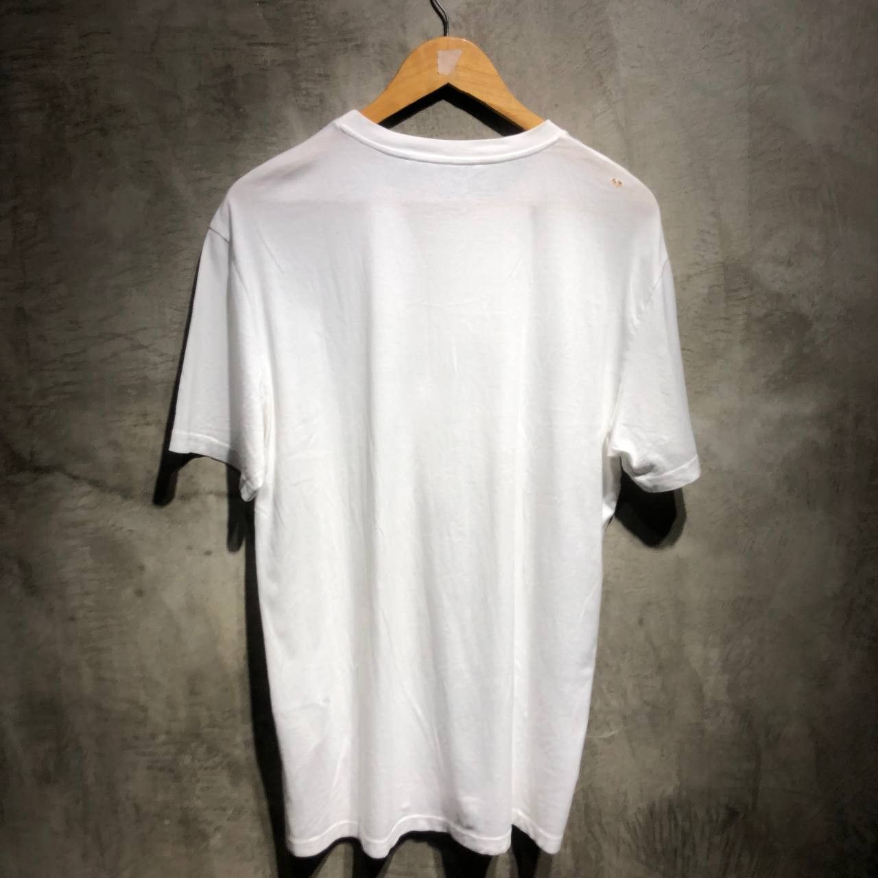 Givenchy Givenchy crack logo tee Size US M / EU 48-50 / 2 - 4 Thumbnail