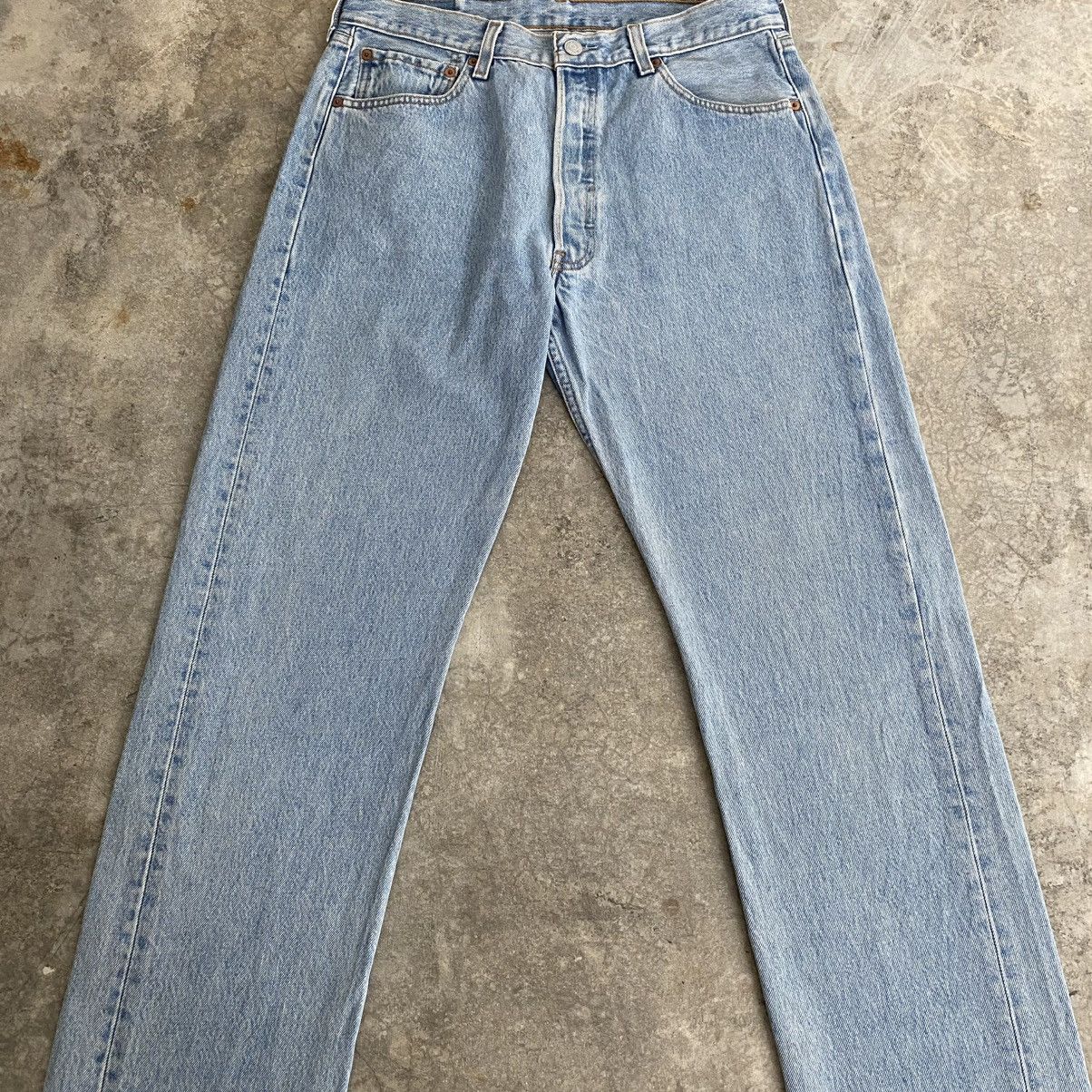 Levi's Size 32x31.5 Vintage Late 90’s Levis 501 Light Blue Jeans Size US 32 / EU 48 - 5 Thumbnail