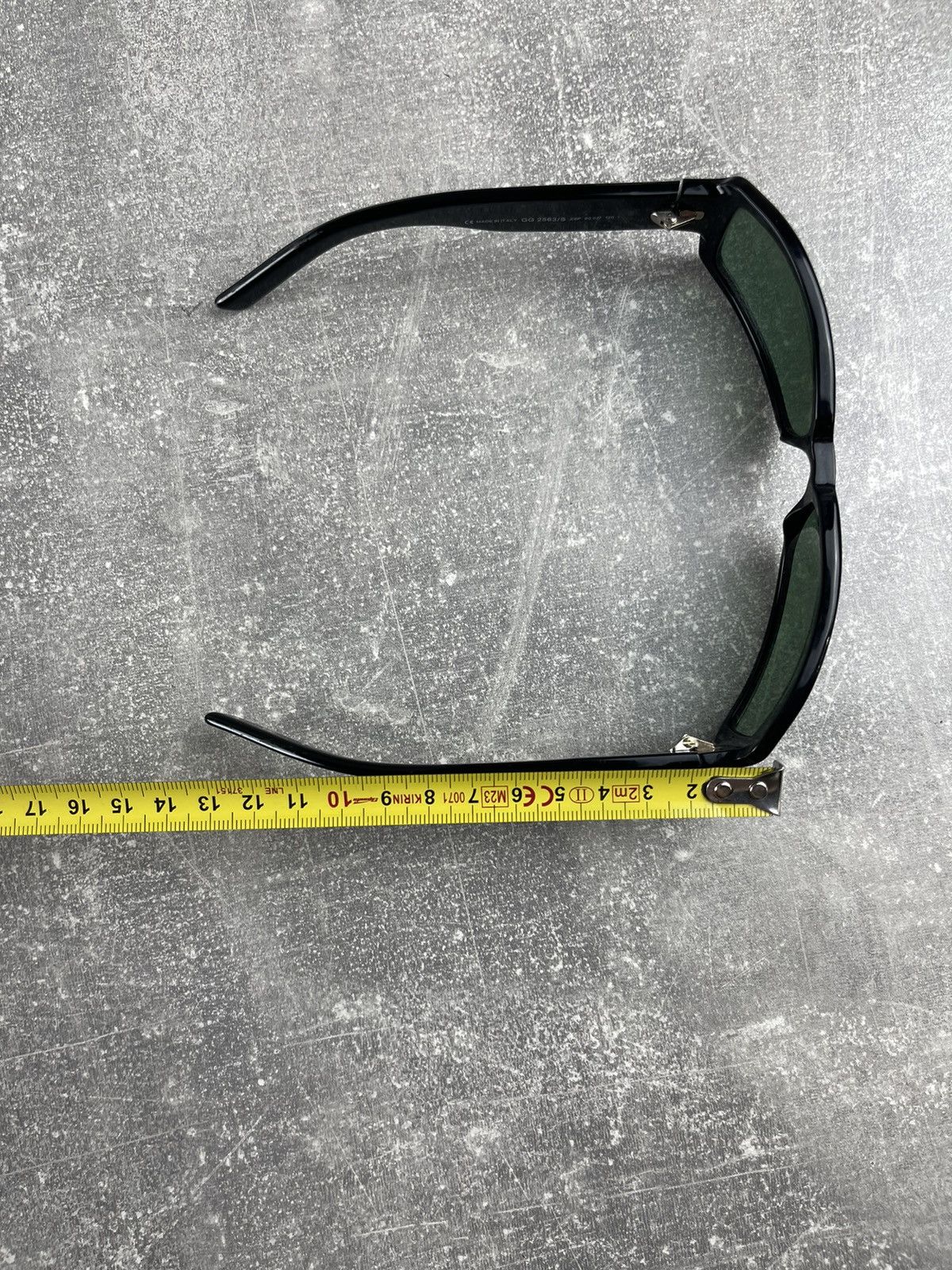 Gucci Gucci GG Black Rectangular Sunglasses Green Lens Italy Size ONE SIZE - 9 Thumbnail