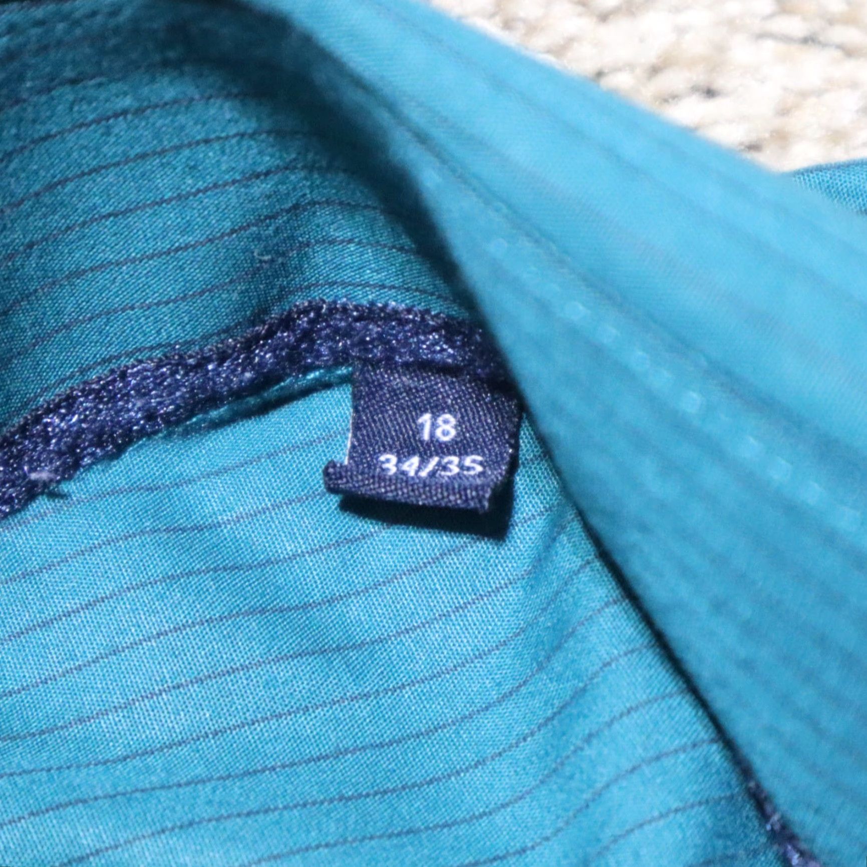 AQUA Saddlebred Shirt Button-Up Long Sleeve Tailored Fit Marlin Print Blue Aqua 18 35 Men’s Vintage No Gender Mens Size US XXL / EU 58 / 5 - 4 Thumbnail