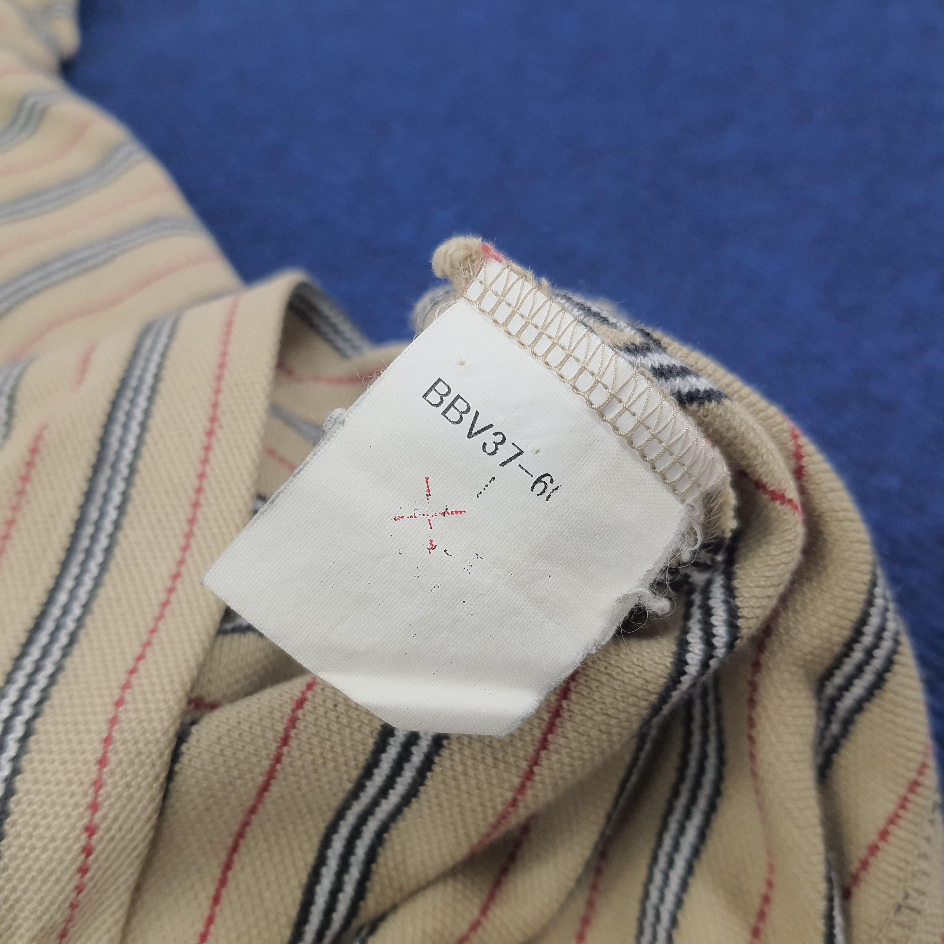 Burberry × Vintage Vintage Burberry London Stripes Tshirt Size US L / EU 52-54 / 3 - 5 Thumbnail