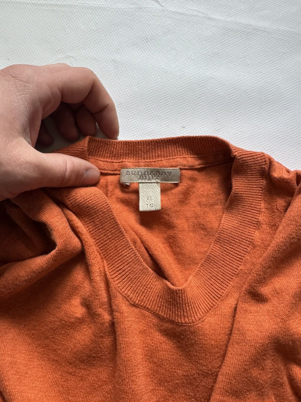 Burberry Vintage Burberry Embroidered Knight Logo Wool Sweater - Rust Size US L / EU 52-54 / 3 - 7 Thumbnail
