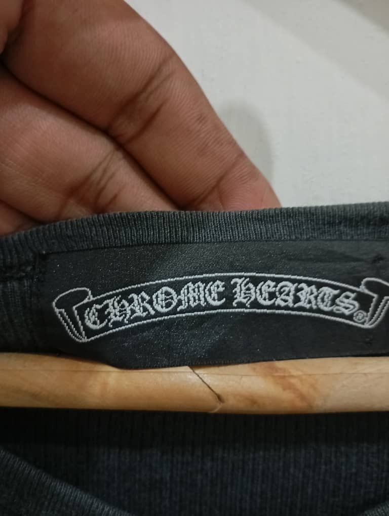 Chrome Hearts VINTAGE V NECK CHROME HEARTS Size US L / EU 52-54 / 3 - 3 Thumbnail