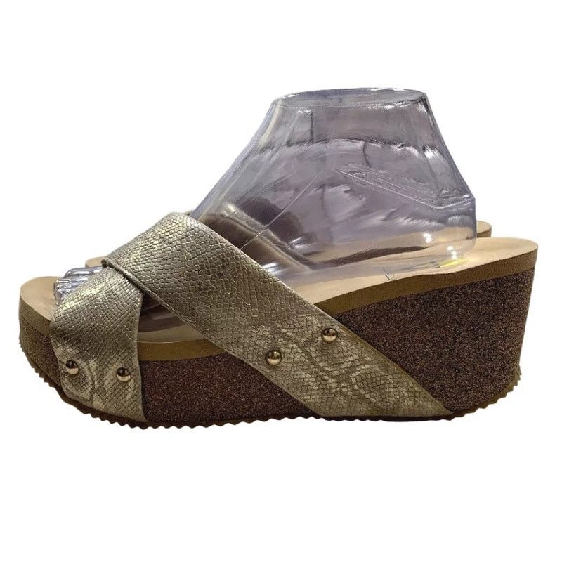 Other VERY VOLATILE Women's Size 6 NEW Gold Print Platform Sandals Size US 6 / IT 36 - 8 Thumbnail