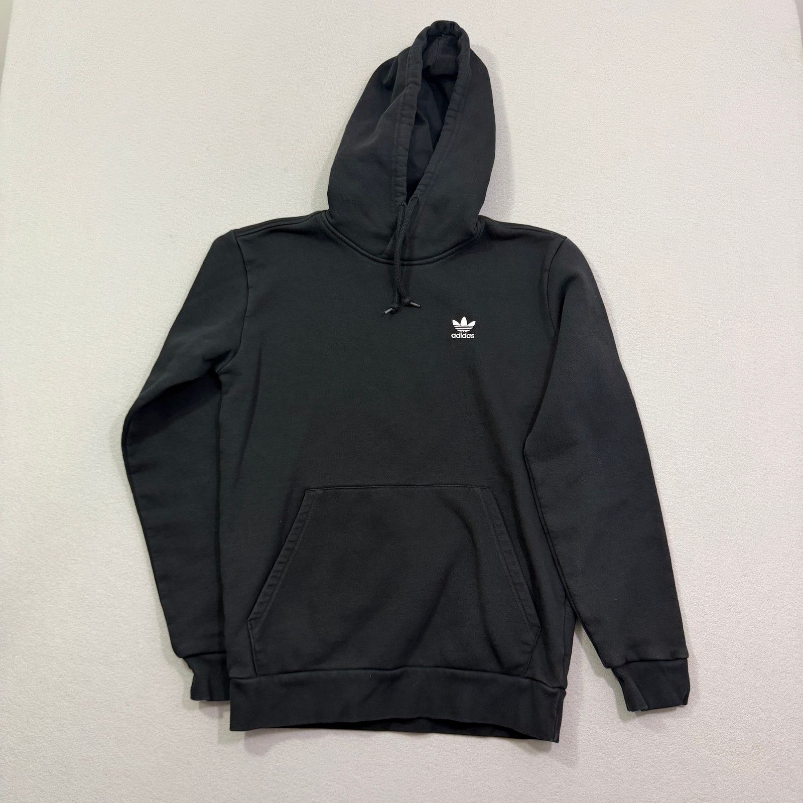 Adidas Adidas Trefoil Essentials Hoodie Men's Small Embroidered Size US S / EU 44-46 / 1 - 1 Thumbnail