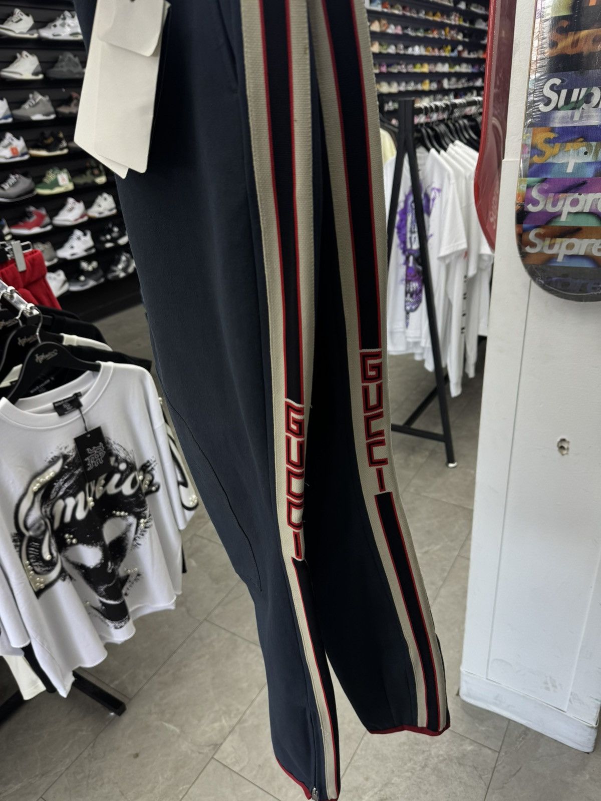 Gucci Gucci Side Striped Stretch Trouser Joggers Size US 32 / EU 48 - 12 Thumbnail