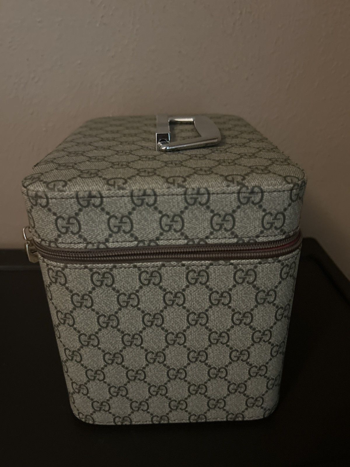 Other Box for makeup, lotion among other items Personal Size ONE SIZE - 6 Thumbnail