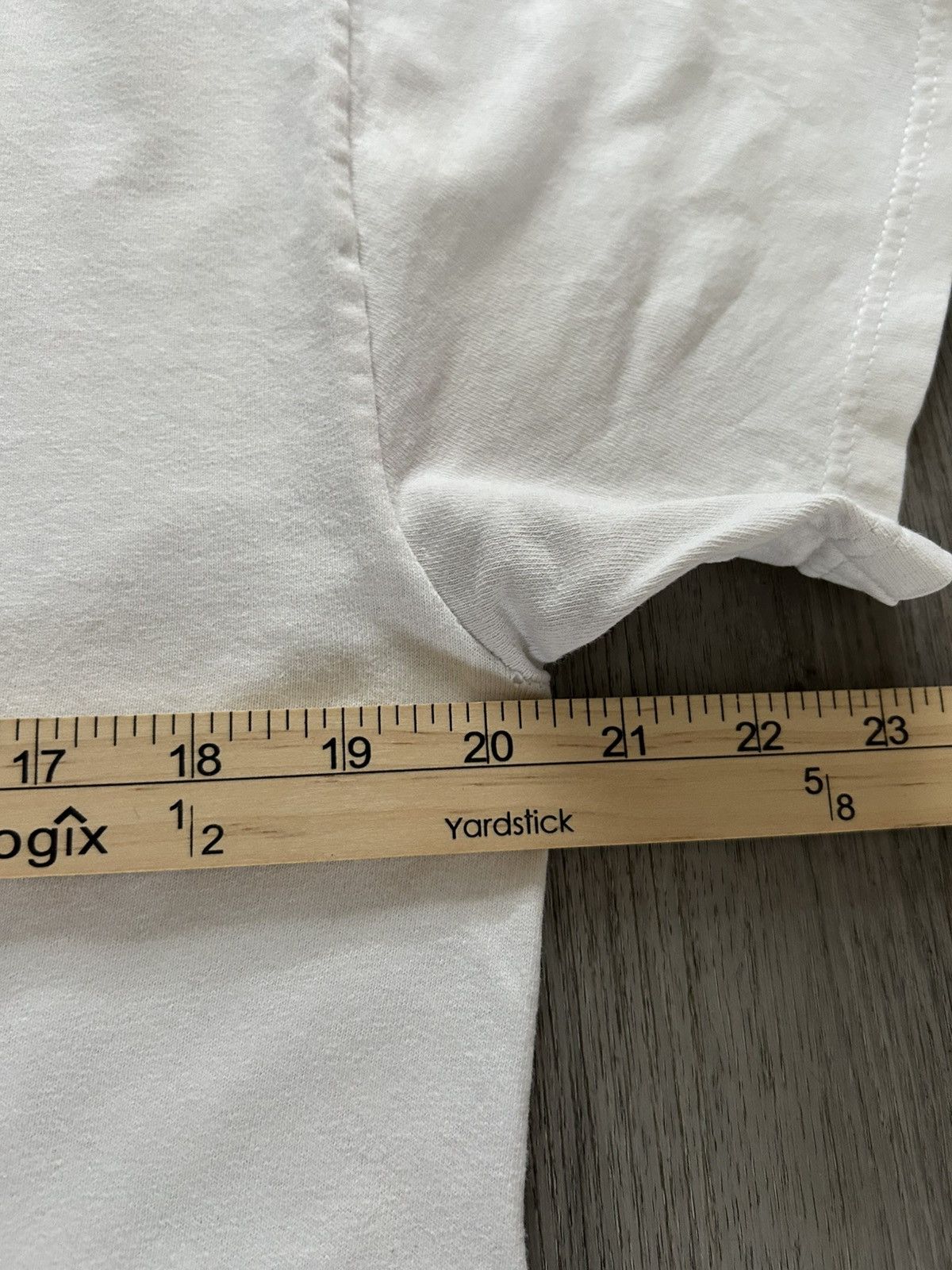 Vintage Vintage Y2K “ipray do you pray?” white cotton tee Size US M / EU 48-50 / 2 - 4 Thumbnail