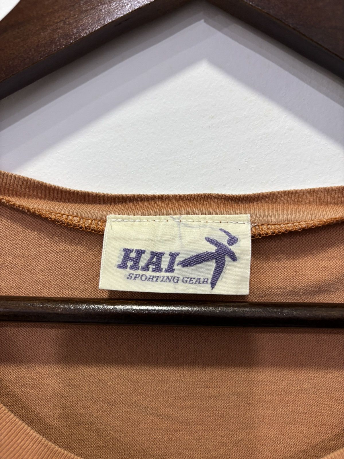 Hai Sporting Gear × Vintage Vintage Hai Sporting Gear Elephant Tshirt Size US L / EU 52-54 / 3 - 4 Thumbnail