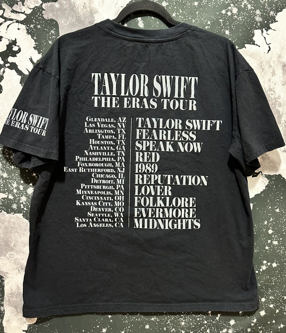 Band Tees Taylor Swift shirt Size US L / EU 52-54 / 3 - 4 Thumbnail