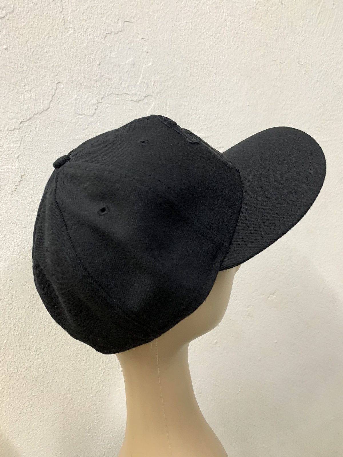 New Era × The Rolling Stones New Era The Rolling Stone Black On Black Full Cap Size ONE SIZE - 8 Thumbnail