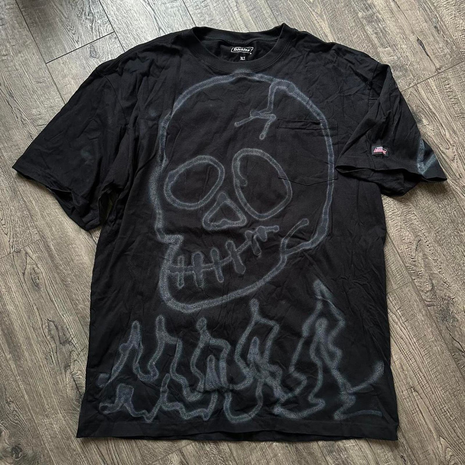 Dickies Y2K Dickies Wire Grunge Skull Tattoo Flames Skate Tee Size US XL / EU 56 / 4 - 1 Thumbnail