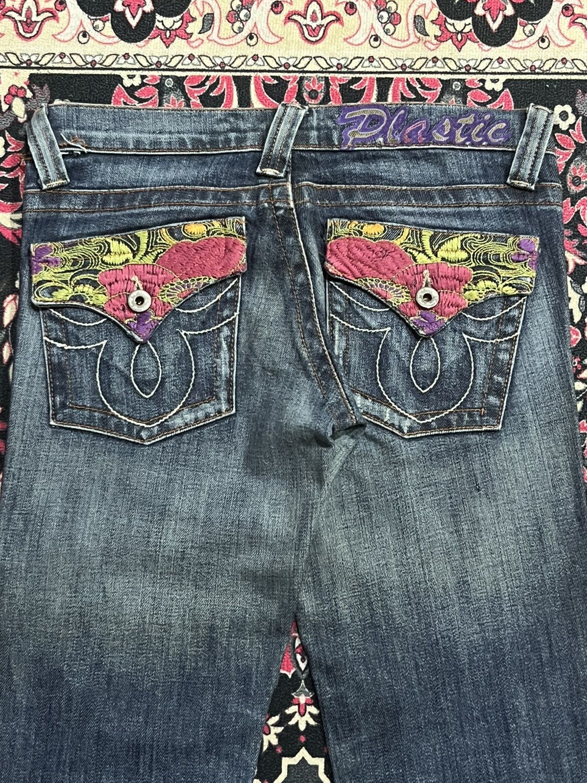 If Six Was Nine ⚡️Flare⚡️Plastic By Gly Floral Embroidered Pocket Blue Jeans Size 29" - 8 Thumbnail