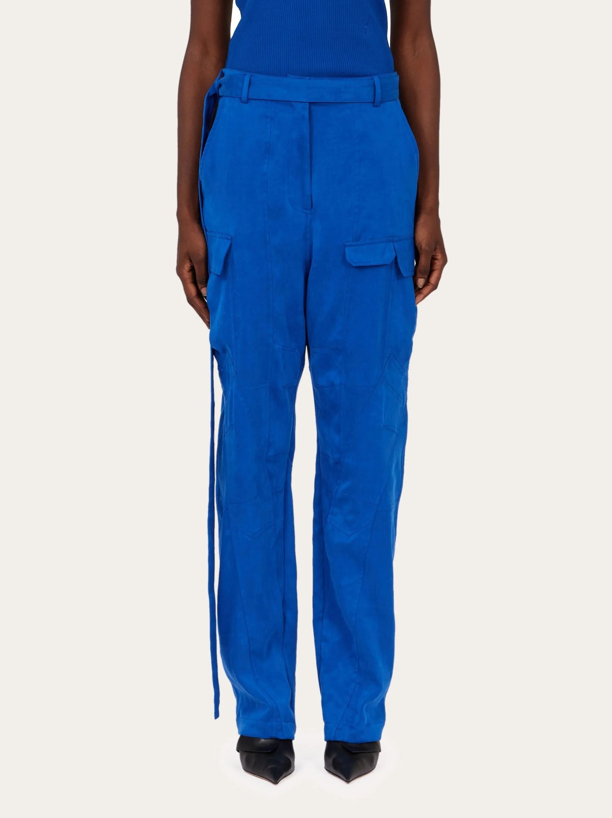 Salvatore Ferragamo o1s1rm0526 Lyocell Cargo Pant in Blue Size 25" / US 0 / IT 36 - 2 Thumbnail