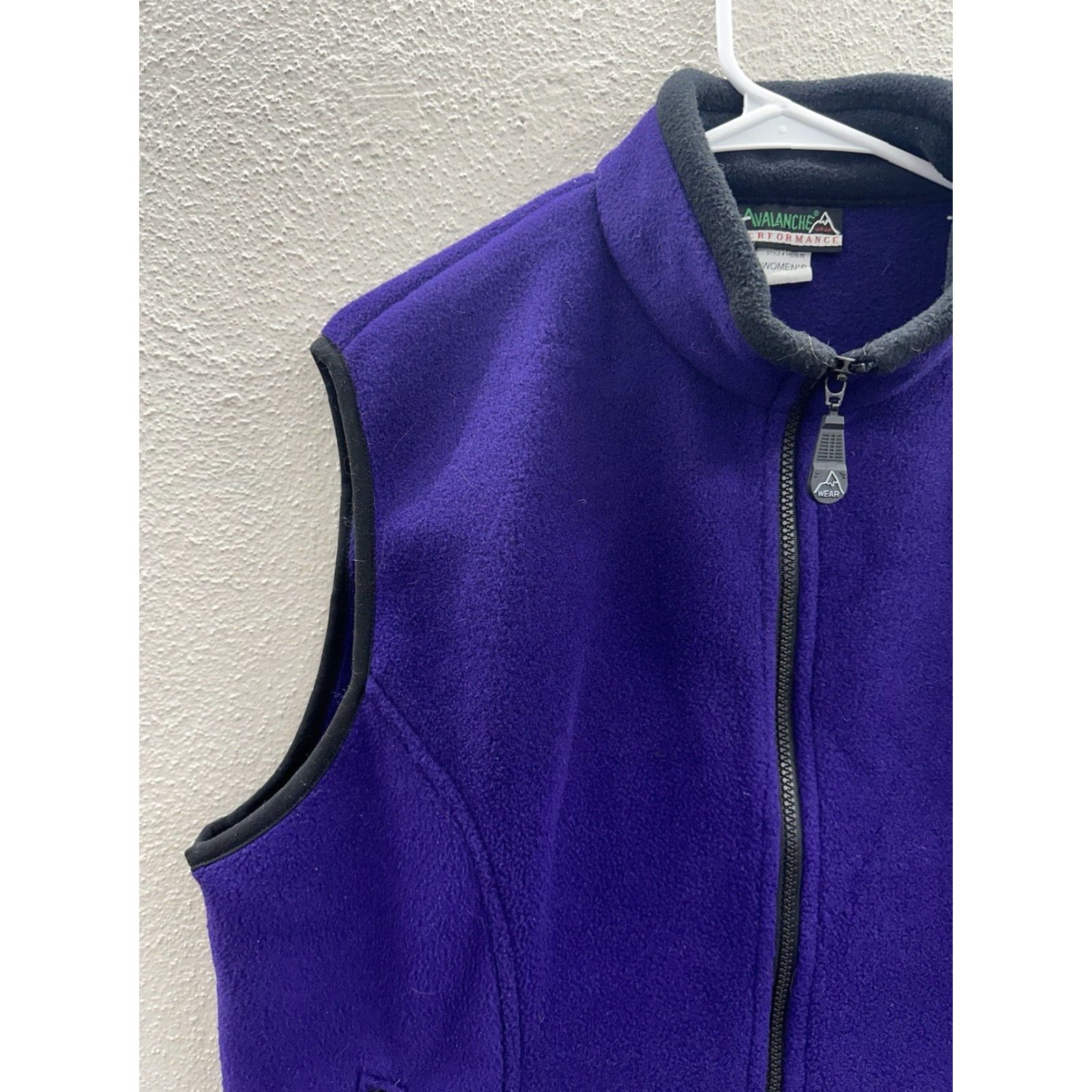 Avalanche VINTAGE Avalanche Performance Womens Vest Large Purple Fleece Zip Up Sleeveless Jacket/Coat? Size L / US 10 / IT 46 - 2 Thumbnail