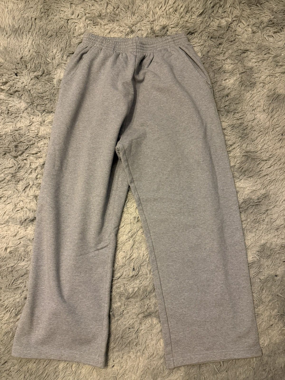 Balenciaga sport suit Size US 34 / EU 50 - 2 Thumbnail