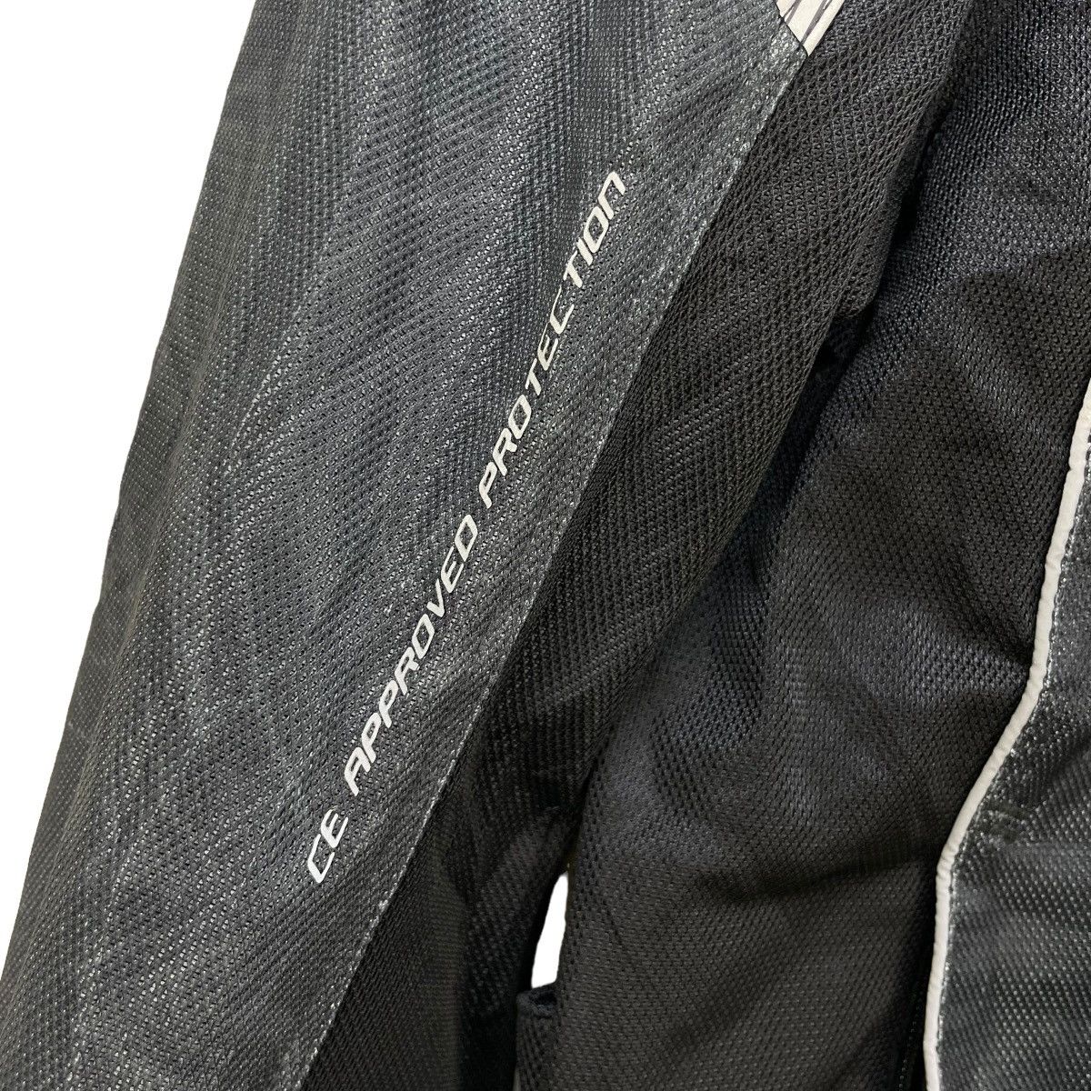 Japanese Brand × Vintage Japanese Brand Komine Biker Jacket Safety And Innovation Size US M / EU 48-50 / 2 - 4 Thumbnail