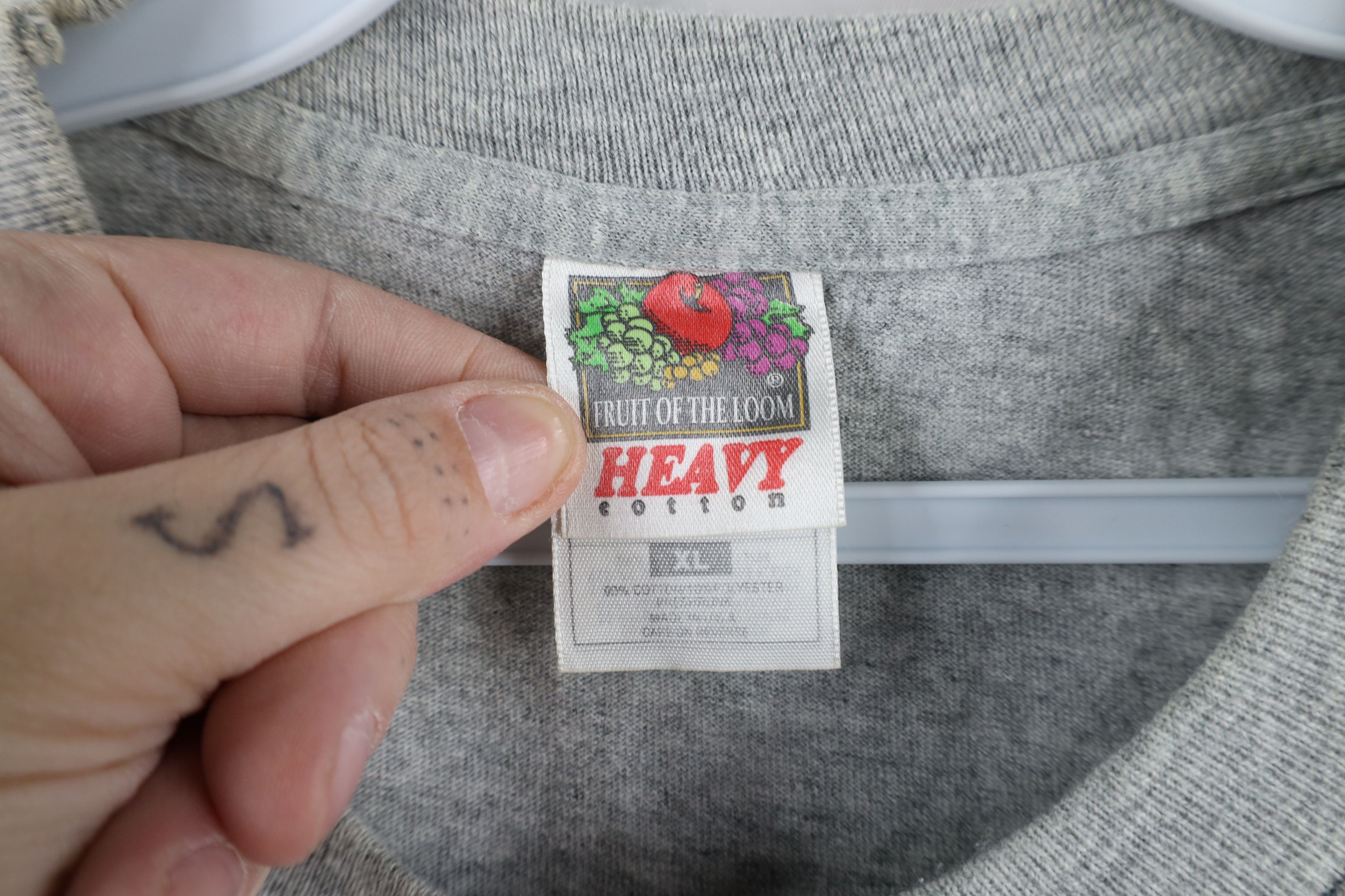 Vintage Vintage 90s King Henry Stratford Festival T-Shirt USA Size US XL / EU 56 / 4 - 9 Thumbnail