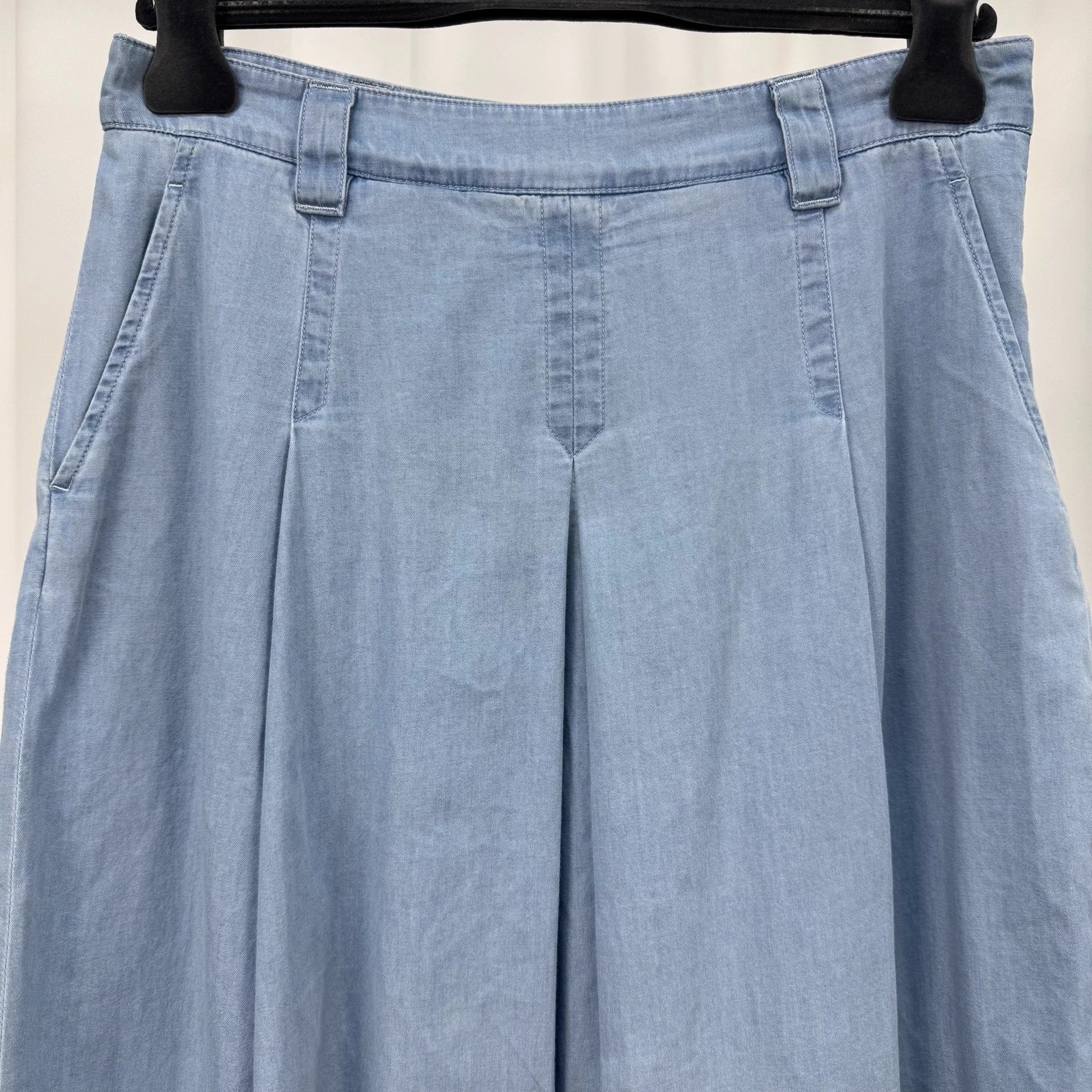 Miu Miu Miu Miu 24ss Embroidered Logo Denim Skirt 36 99 New Size 26" / US 2 / IT 38 - 3 Thumbnail