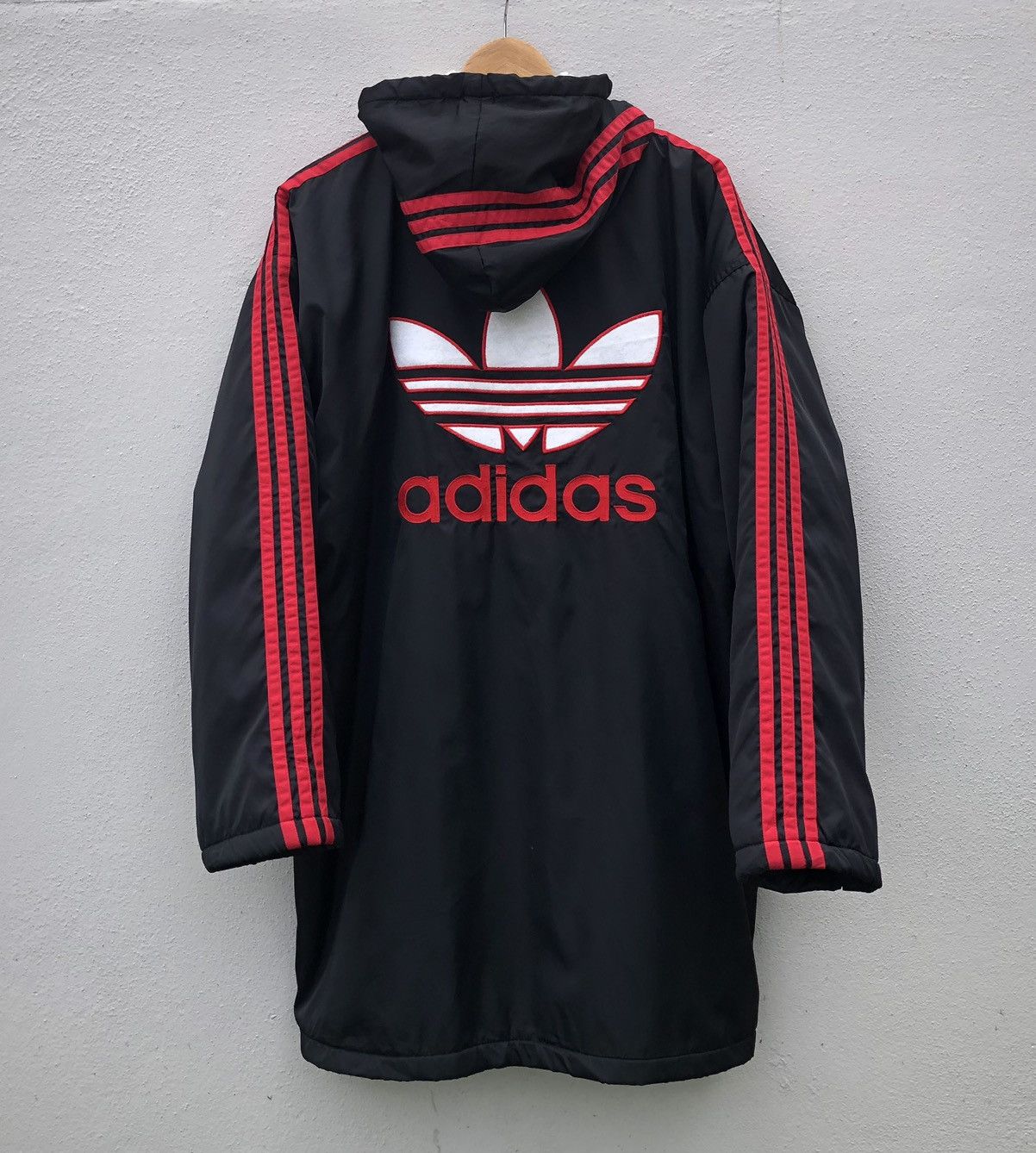Adidas Vintage Adidas 3 Stripes Big Logo Lined Fleece Coach Jacket Size US L / EU 52-54 / 3 - 14 Thumbnail