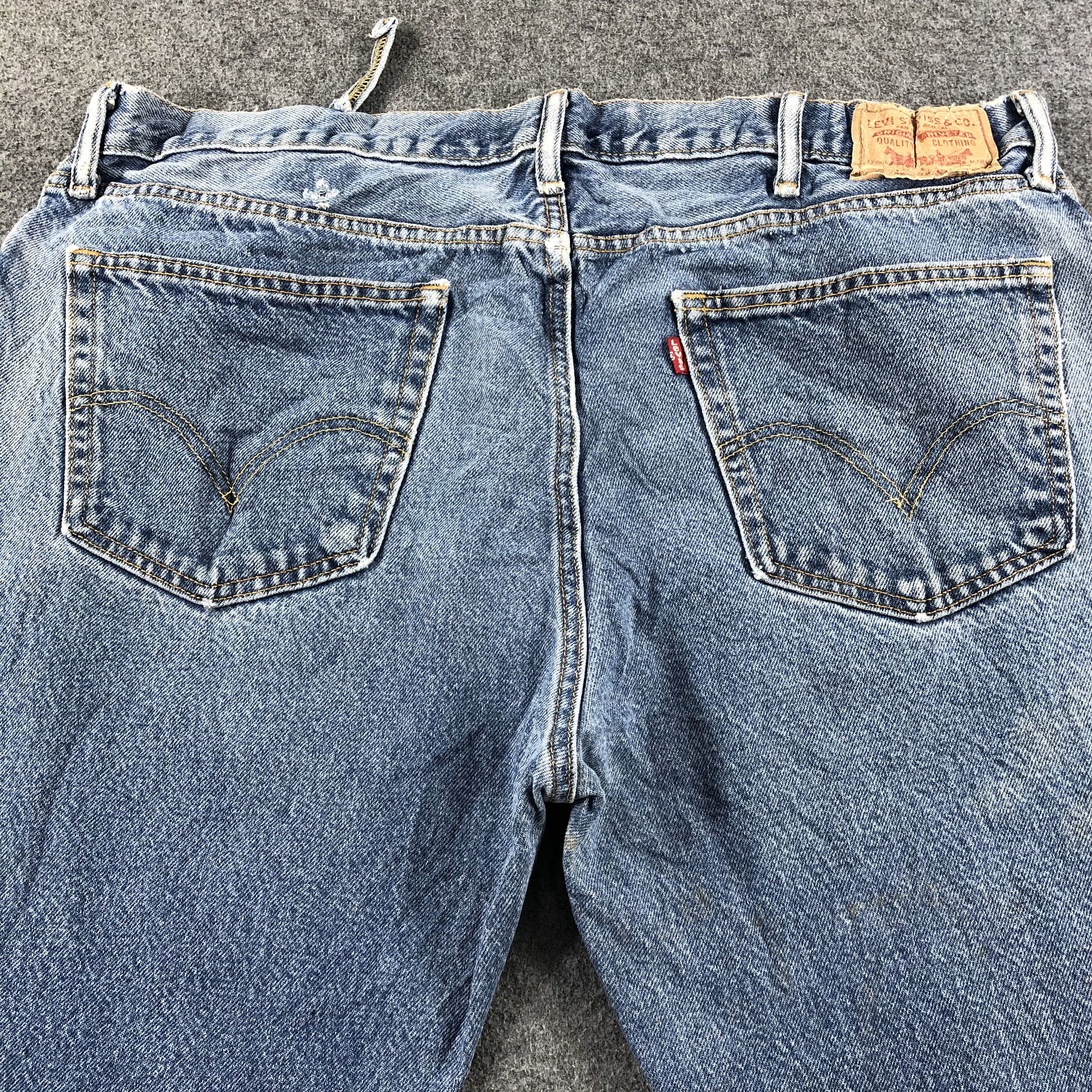 Levi's Vintage Blue Wash Levis 505 Jeans-J2637 Size US 41 - 4 Thumbnail