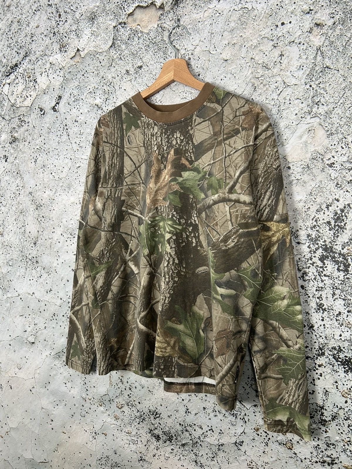 Realtree Vintage Camo Realtree Longsleeve Streetwear Rap Skate Size US M / EU 48-50 / 2 - 2 Thumbnail