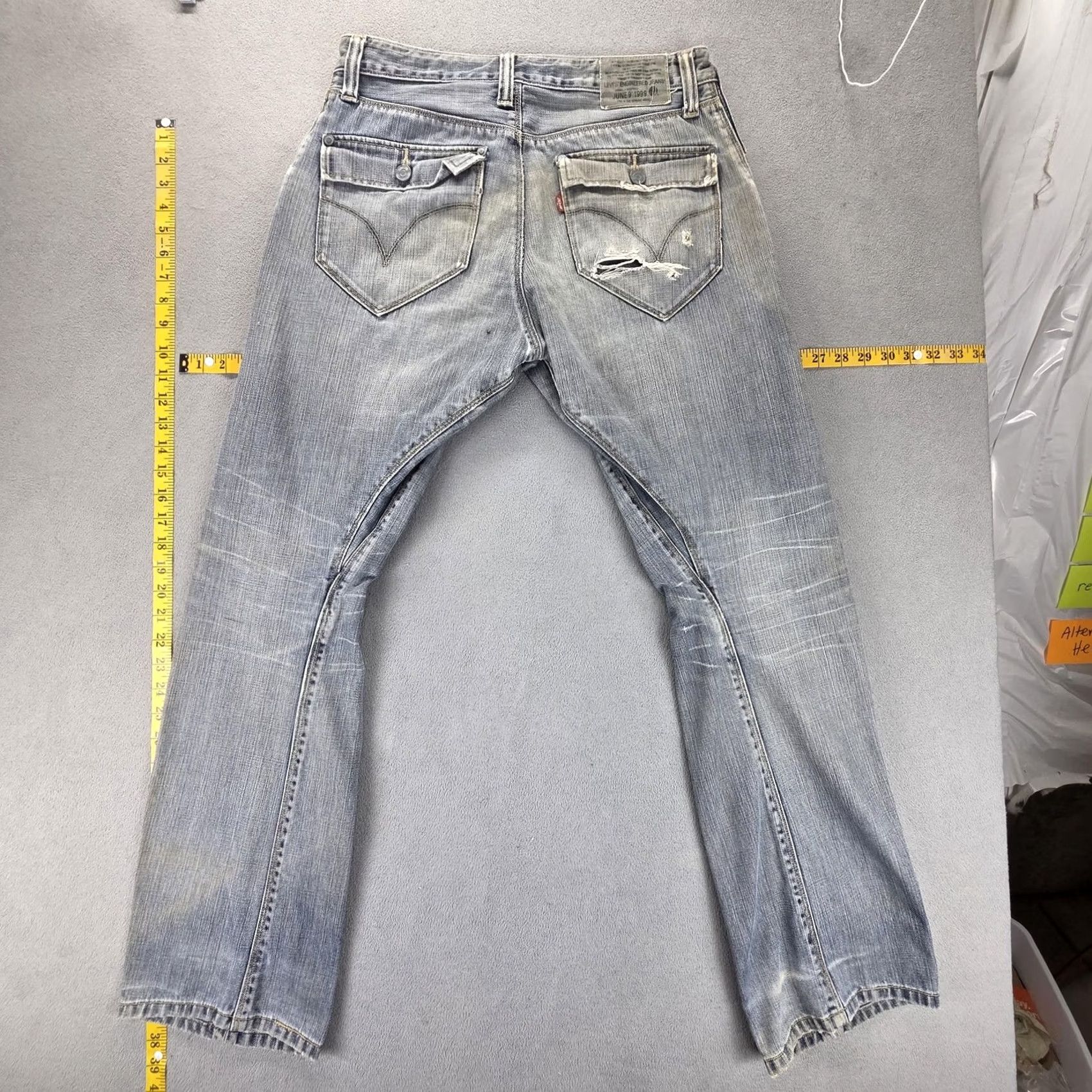 Levi's VTG Levi's Engineered Jeans Mens 31x31 Blue Straight Relaxed Denim Distressed Pockets Logo 10TH Anniversary"} Size US 31 - 2 Thumbnail