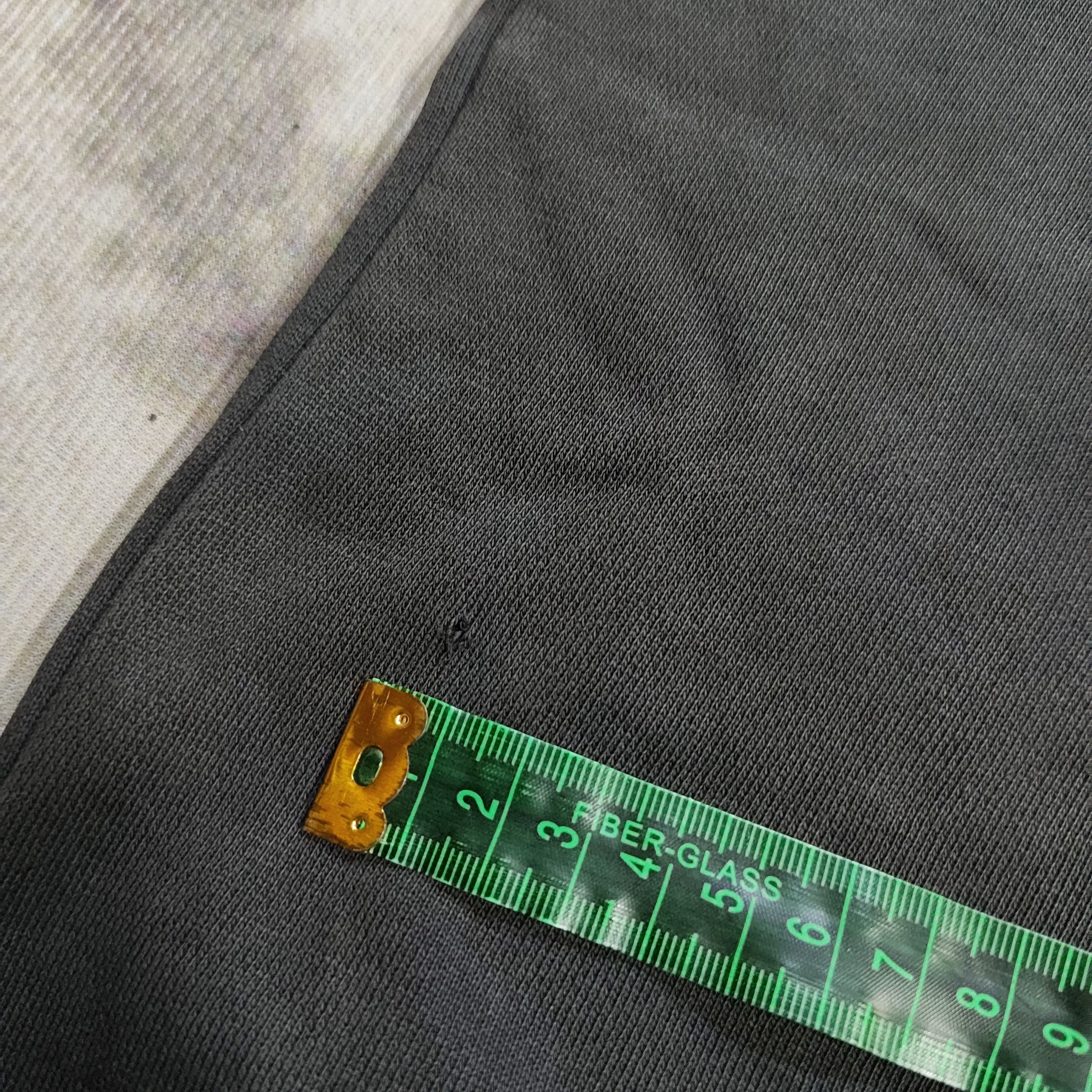 Valentino Vintage Distressed VALENTINO Embroidered Logo Sweatshirt Size US L / EU 52-54 / 3 - 9 Thumbnail