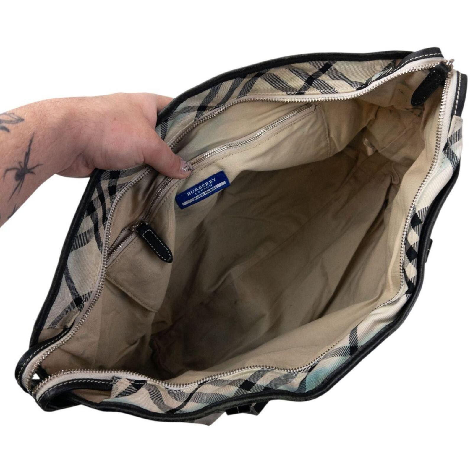 Burberry Vintage 2000s Burberry Blue Label Nova Check Shoulder Bag Size ONE SIZE - 5 Thumbnail