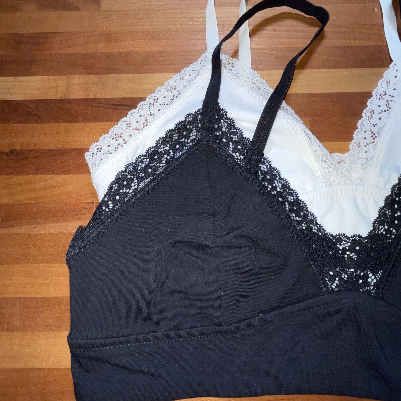 NO ID Jenni Wide Lace Bralette, set of 2 black/white Small Size ONE SIZE - 7 Thumbnail
