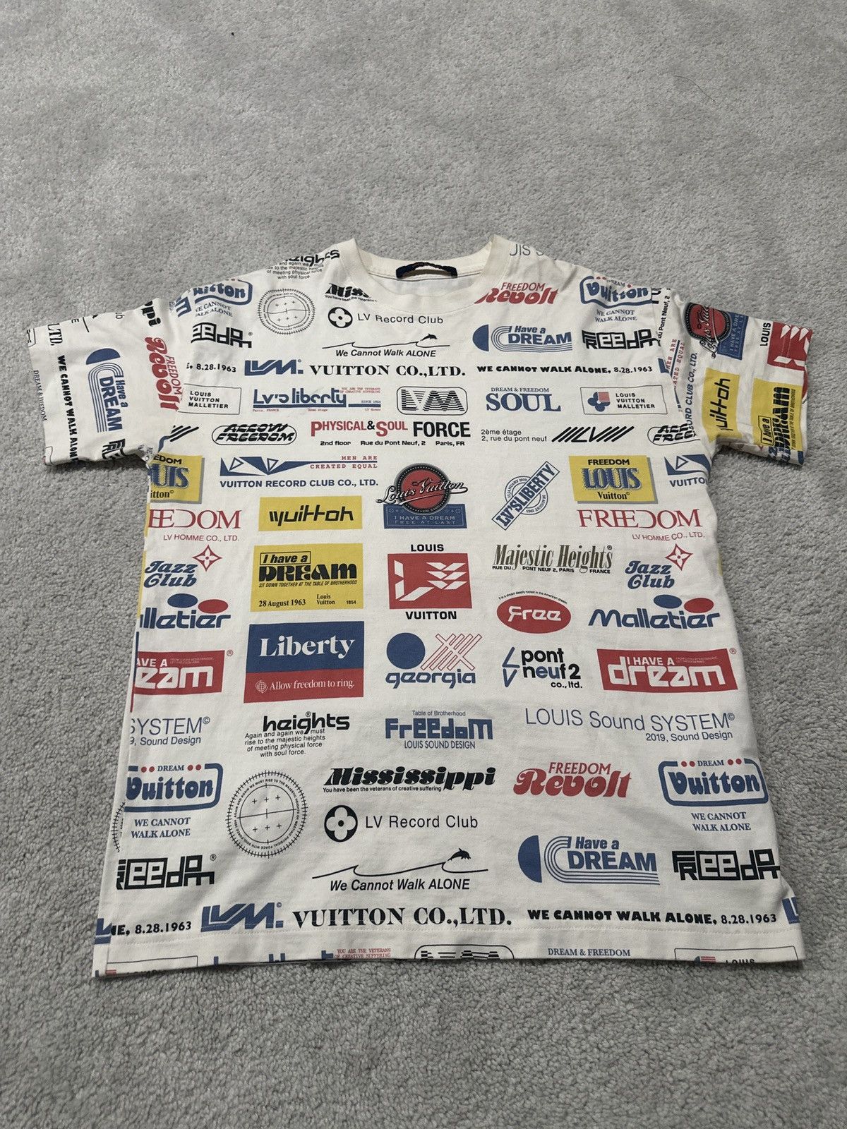 Louis Vuitton Louis Vuitton Allover Print Logo White Shirt Size US XS / EU 42 / 0 - 1 Thumbnail
