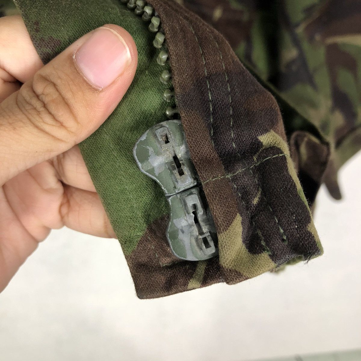 Vintage 🔥Vintage Camouflage Chore Survival Jacket Multi Pockets Size US M / EU 48-50 / 2 - 16 Thumbnail