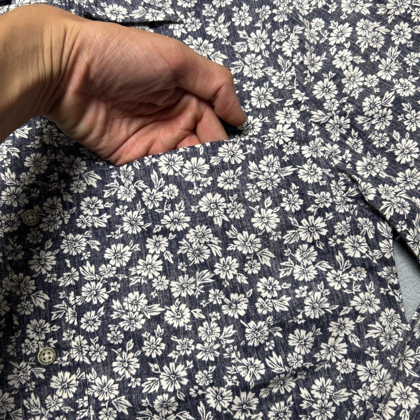 Reyn Spooner Reyn Spooner Reversed Print Button Up Shirt Mens Small Size US S / EU 44-46 / 1 - 5 Thumbnail