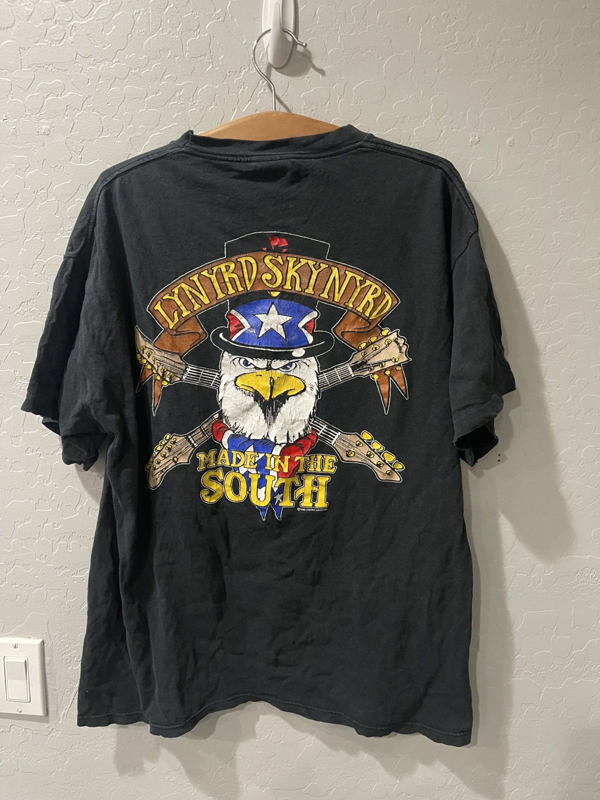 Other Vintage GEM Lynyrd Skynyrd”Made In The South” SS Shirt Large Size US L / EU 52-54 / 3 - 6 Thumbnail