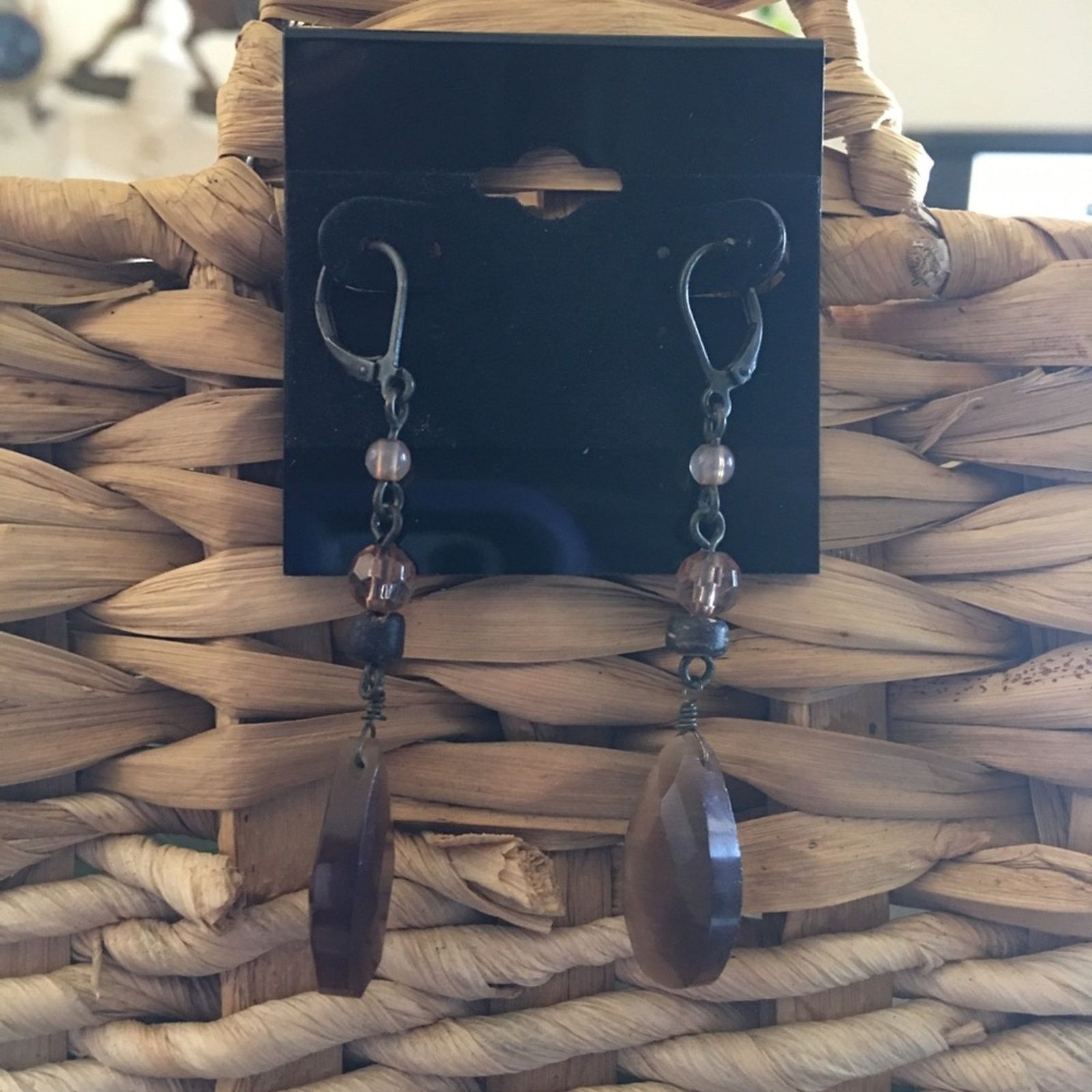 Jewelry Matte chrome tone lever back glass dangle earrings Size ONE SIZE - 2 Thumbnail