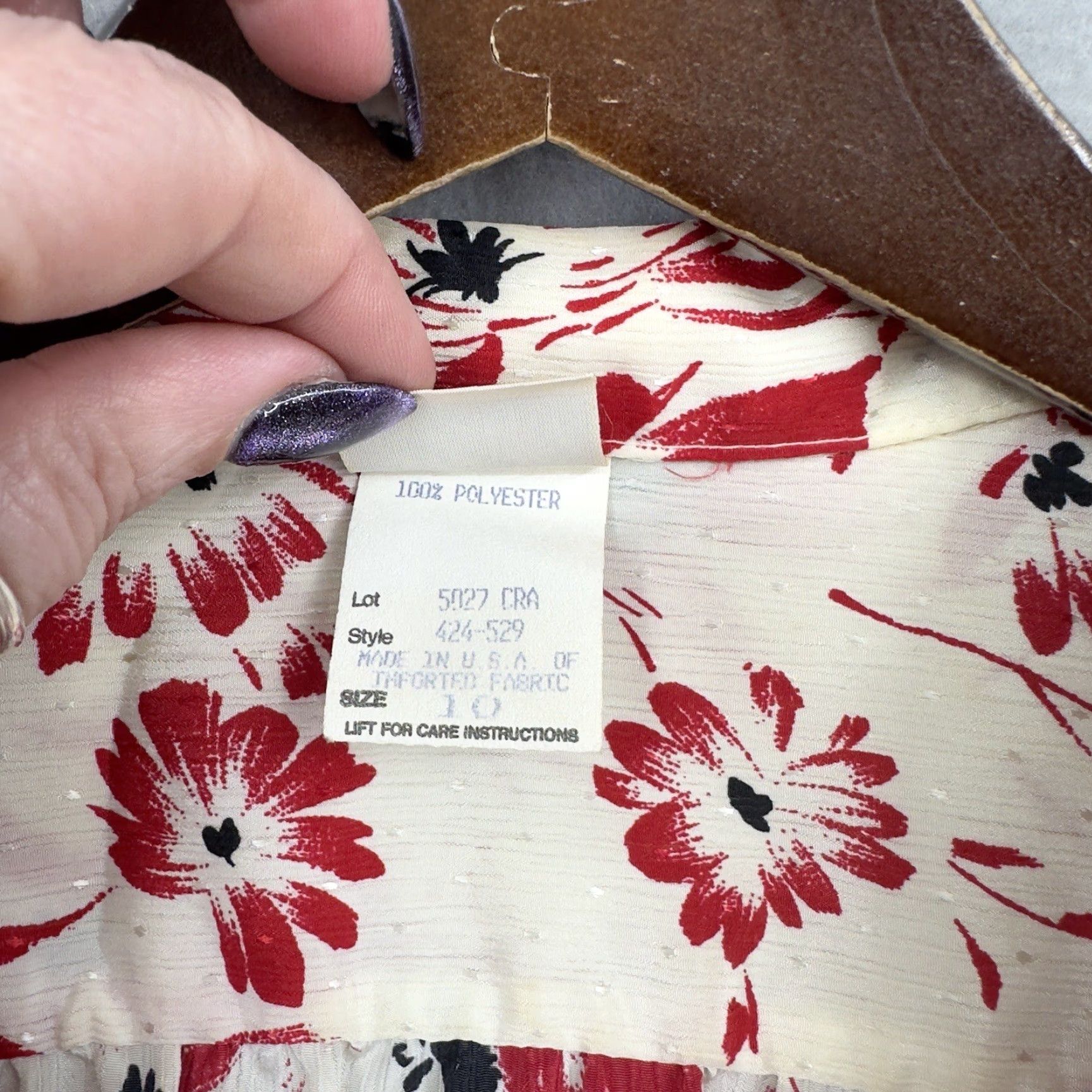 Vintage VINTAGE Pykettes Blouse Womens 10 Floral Button Front Ivory Polyester Balloon Sleeve 70s Womens Blouse Size L / US 10 / IT 46 - 6 Thumbnail