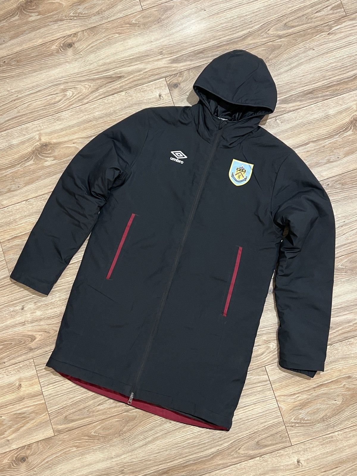 Umbro Parka Umbro Burnley Football Club Soccer England Size US L / EU 52-54 / 3 - 1 Thumbnail