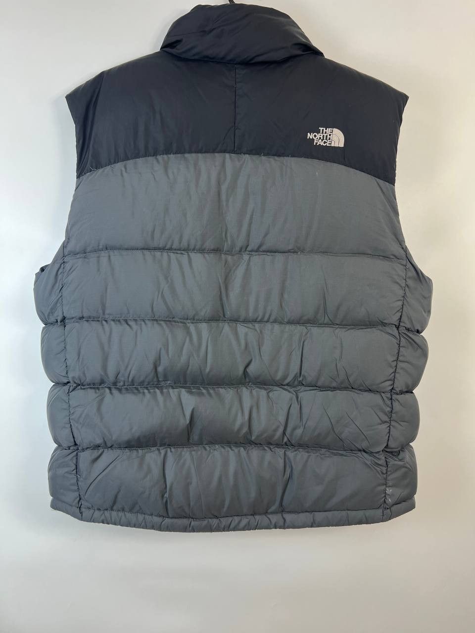 The North Face THE NORTH FACE NUPTSE 700 DOWN VEST PUFFER JACKET SIZE L Size US L / EU 52-54 / 3 - 7 Thumbnail