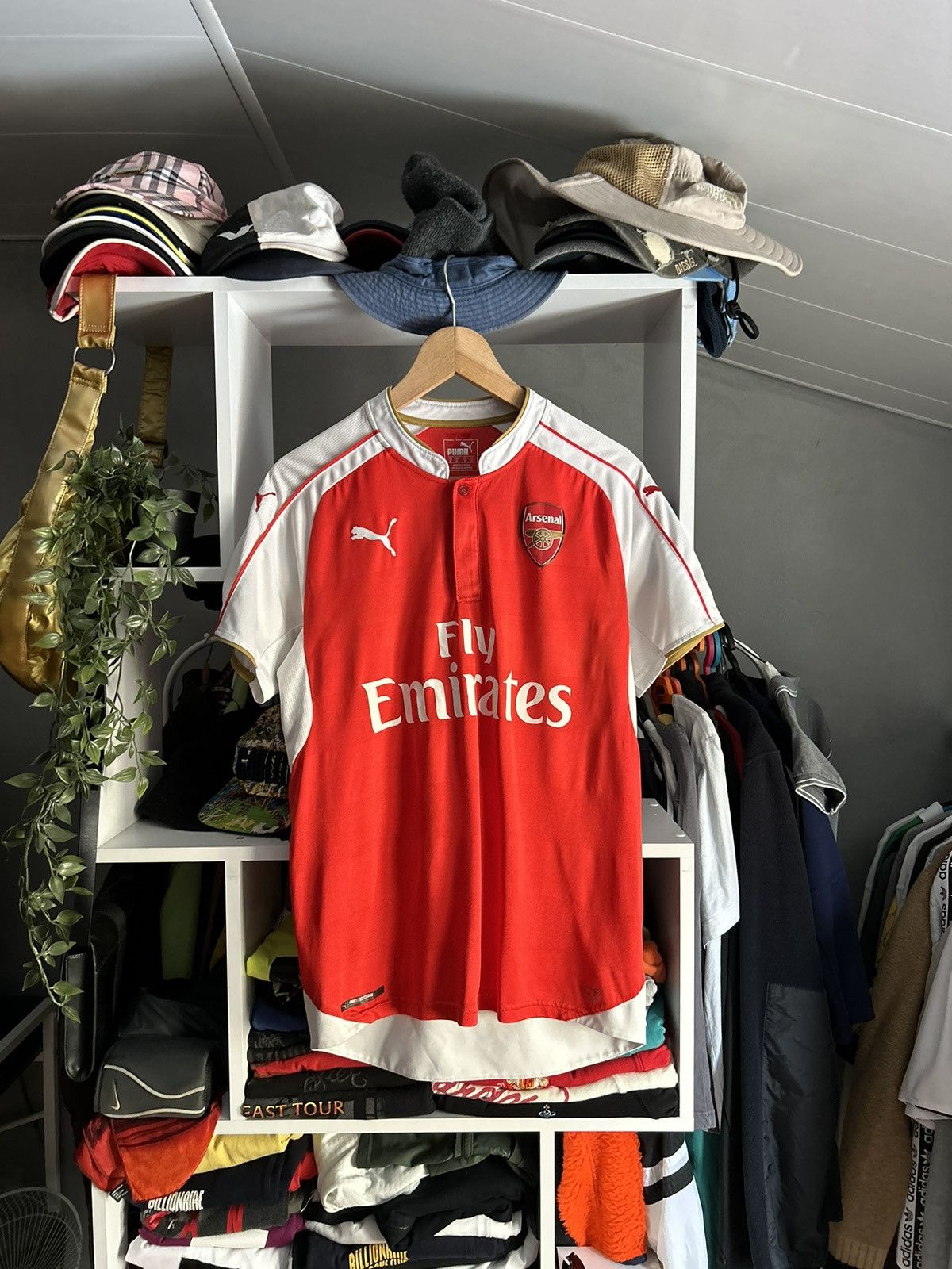 Puma Puma Arsenal 2015/16 Home soccer jersey Size US M / EU 48-50 / 2 - 1 Thumbnail
